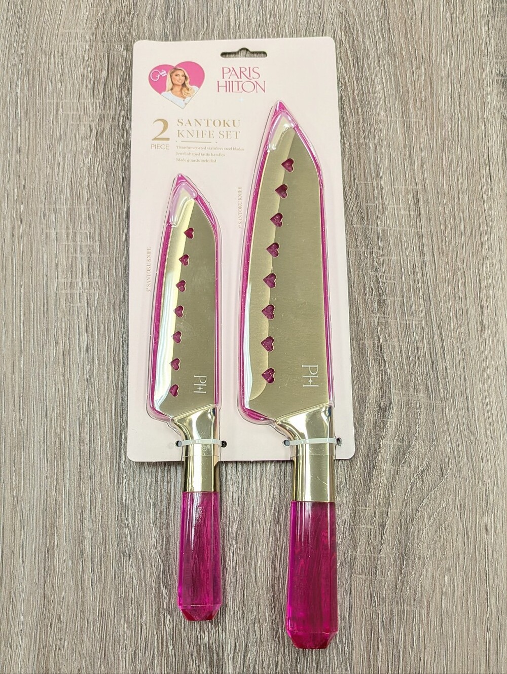 Paris Hilton 2 Pc Stainless Steel Santoku Cutlery  Vibrant Pink Lucite Handles